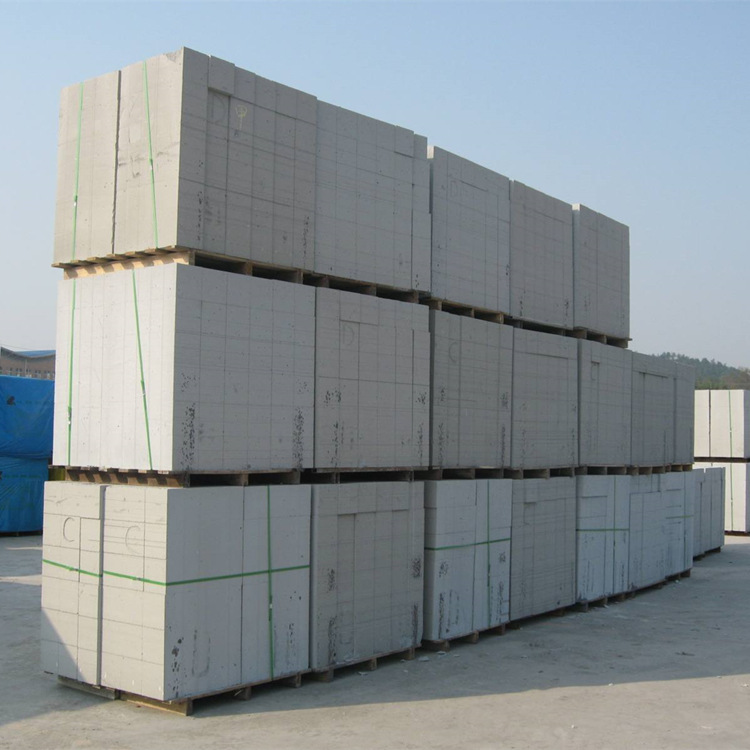 邓超宁波台州金华厂家：加气砼砌块墙与粘土砖墙造价比照分析